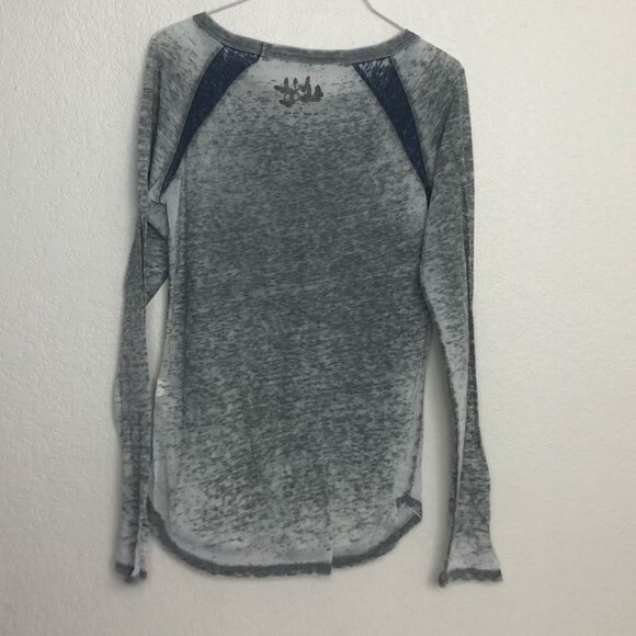 Seahawks Gray Ultra Top Distressed Shirt Burnout Sheer M Shirt NFL Seattle - Picture 2 of 6